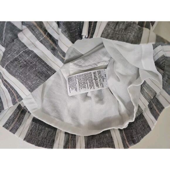 Banana Republic ~Size 0~ Gray/White Striped Romper Waist Drawstring Linen Blend - Picture 9 of 10